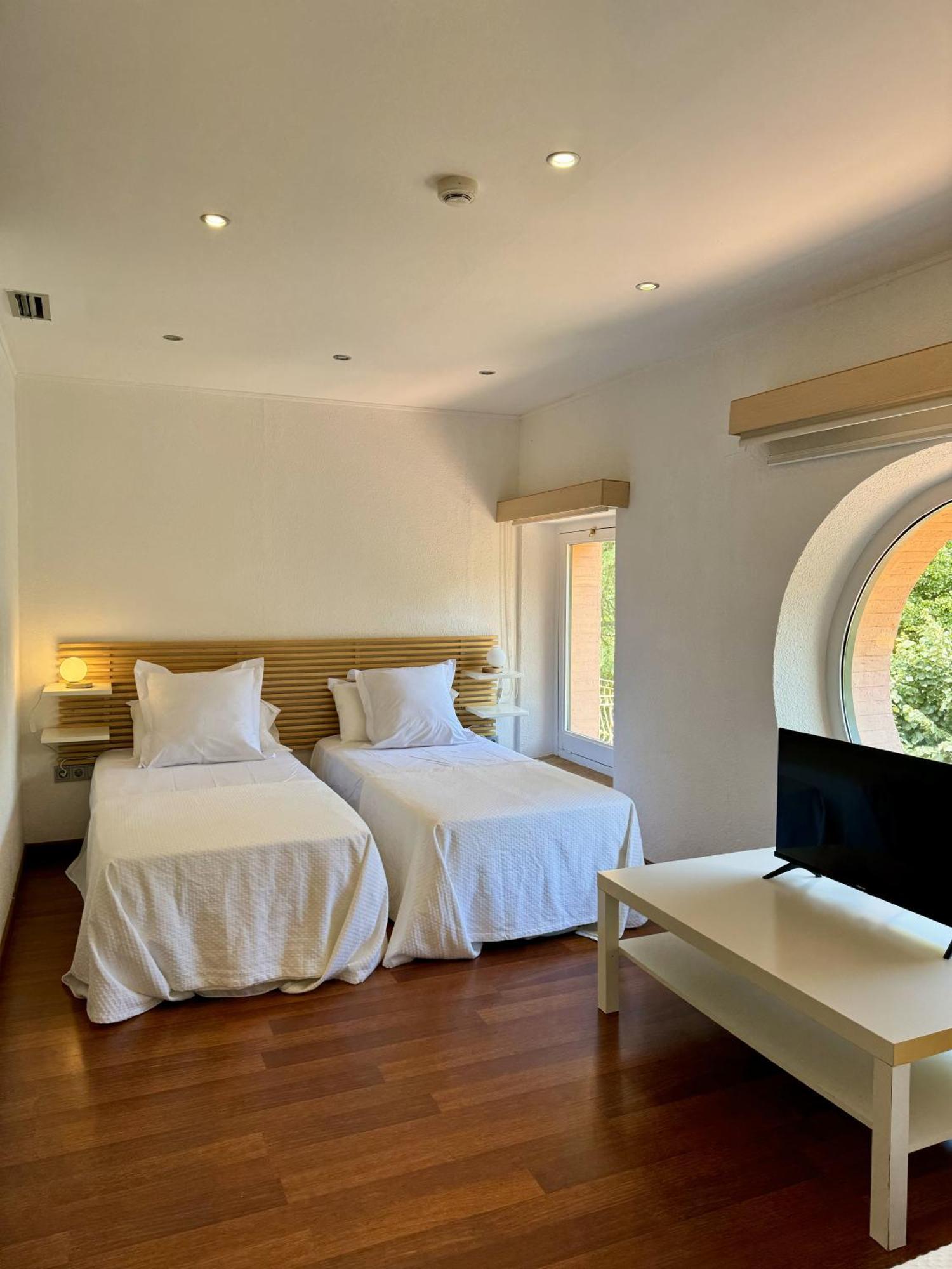 Hotel Spa La Central - Adults Only Maçanet de Cabrenys Εξωτερικό φωτογραφία
